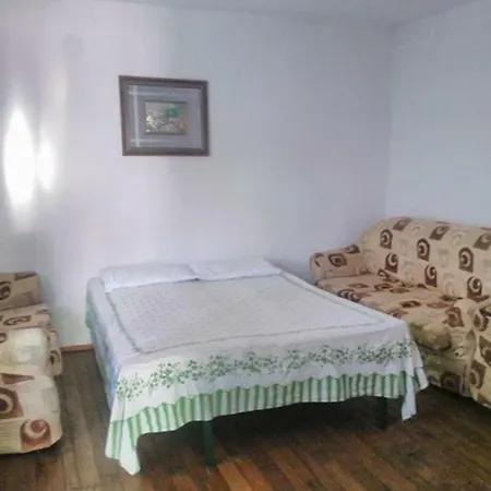 Holiday home Marsi House *