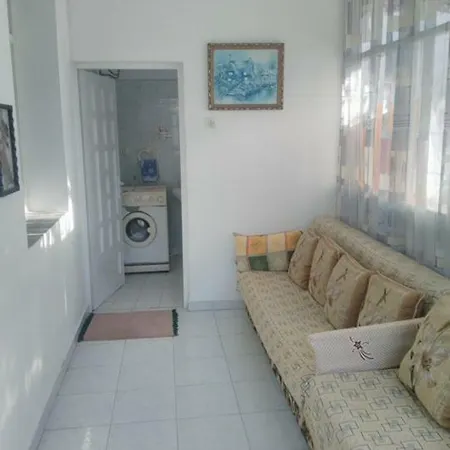 Holiday home Marsi House *